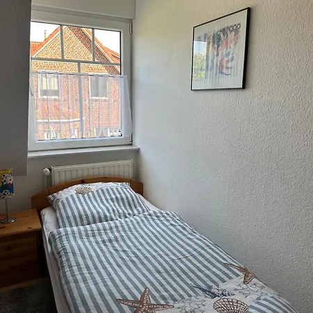 Moewennest Holiday home Krummhoern